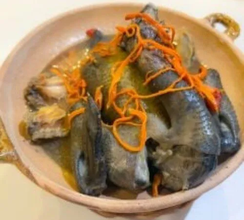 Gà Ác Hầm Bào Ngư